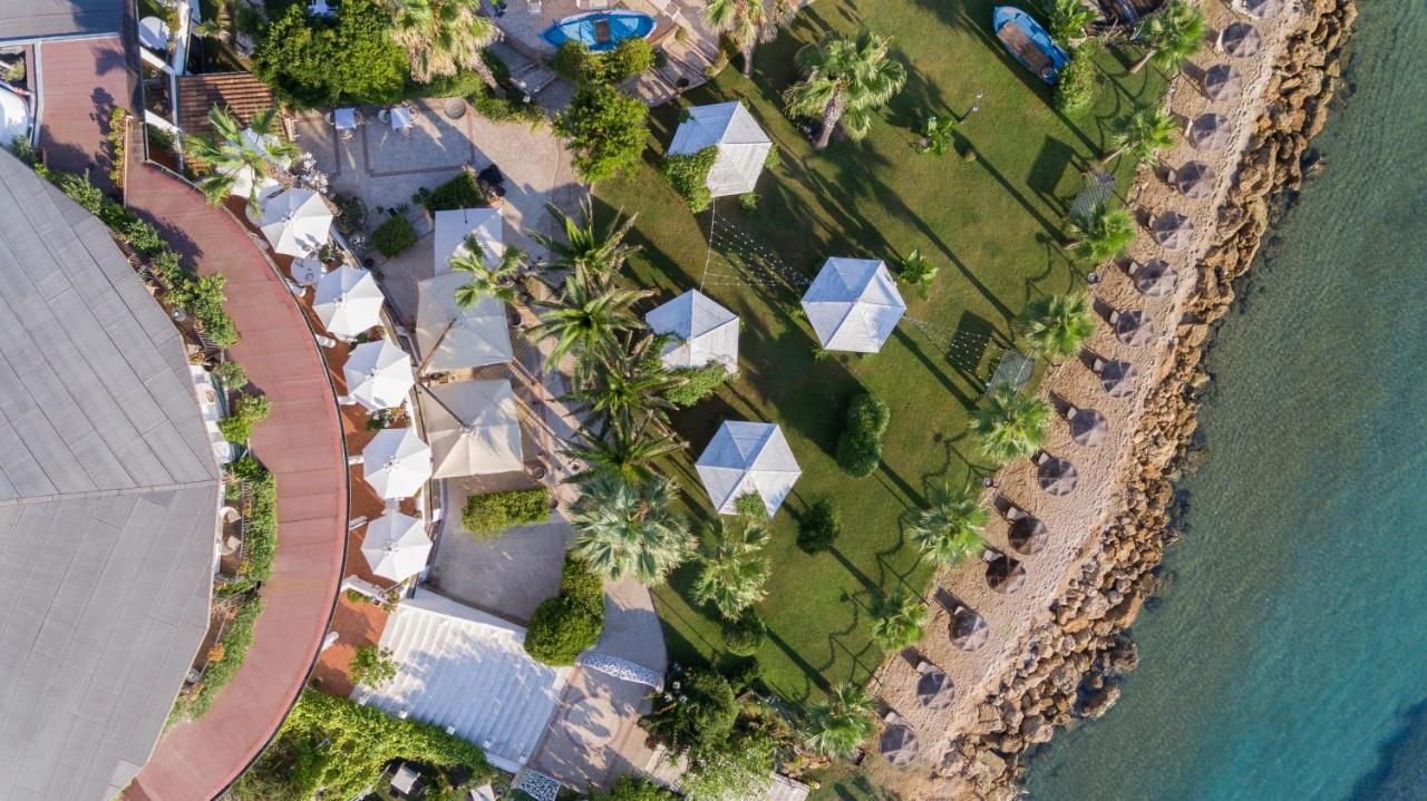 Hotel Lido Degli Scogli Crotone Kültér fotó