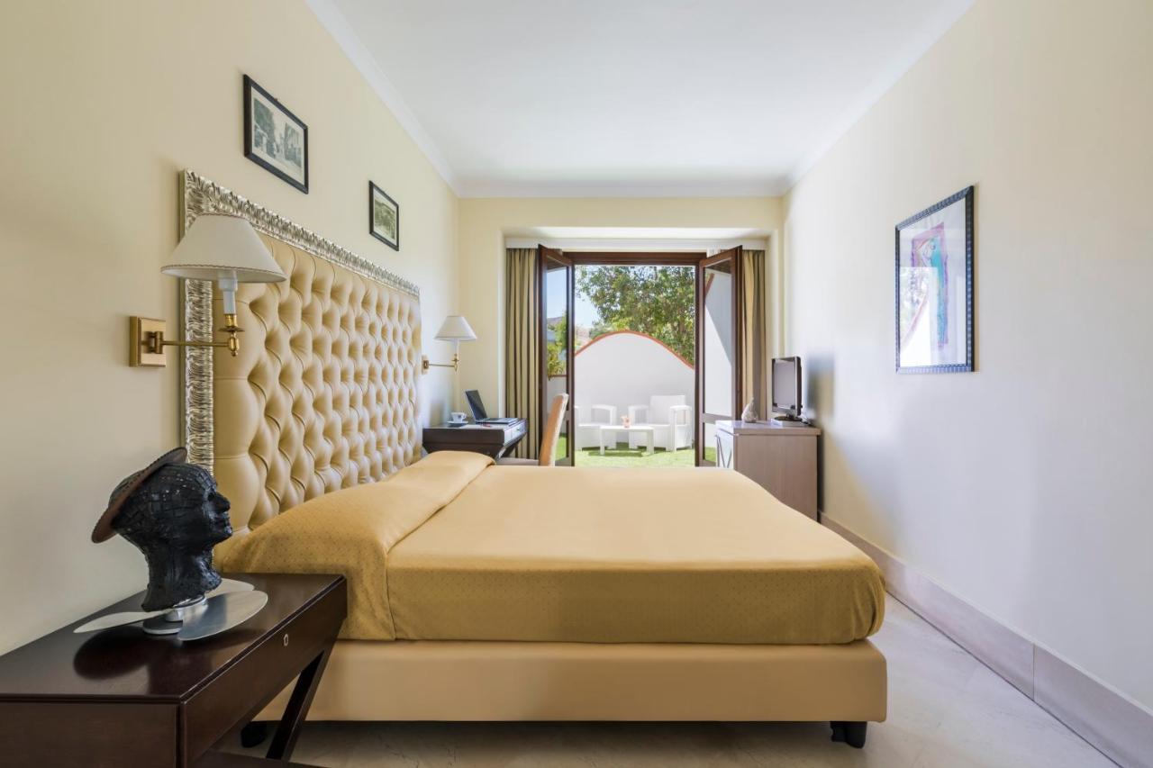 Hotel Lido Degli Scogli Crotone Kültér fotó